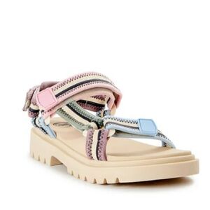 NWT Chunky platform hiking pink blue Nature Sandals size 9